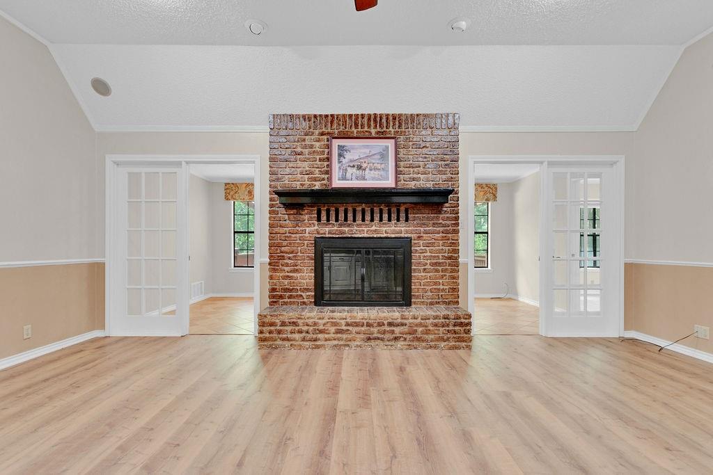 1208 Hilltop Run Property Photo 9