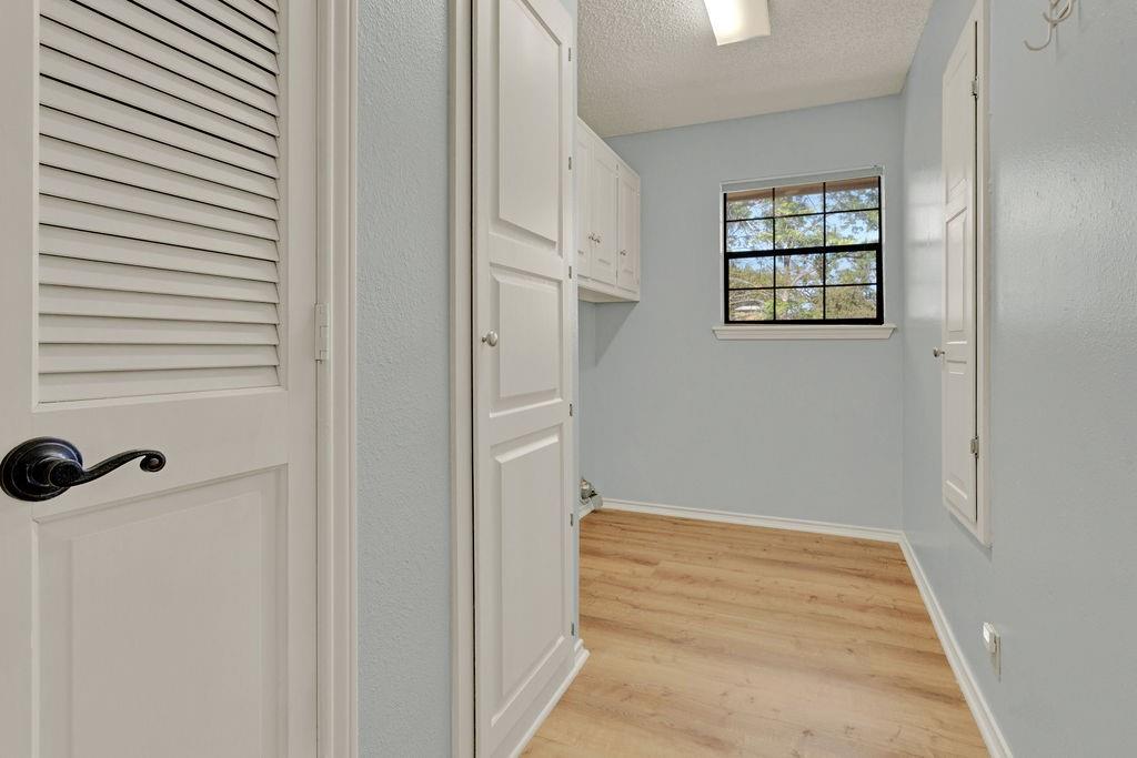 1208 Hilltop Run Property Photo 25