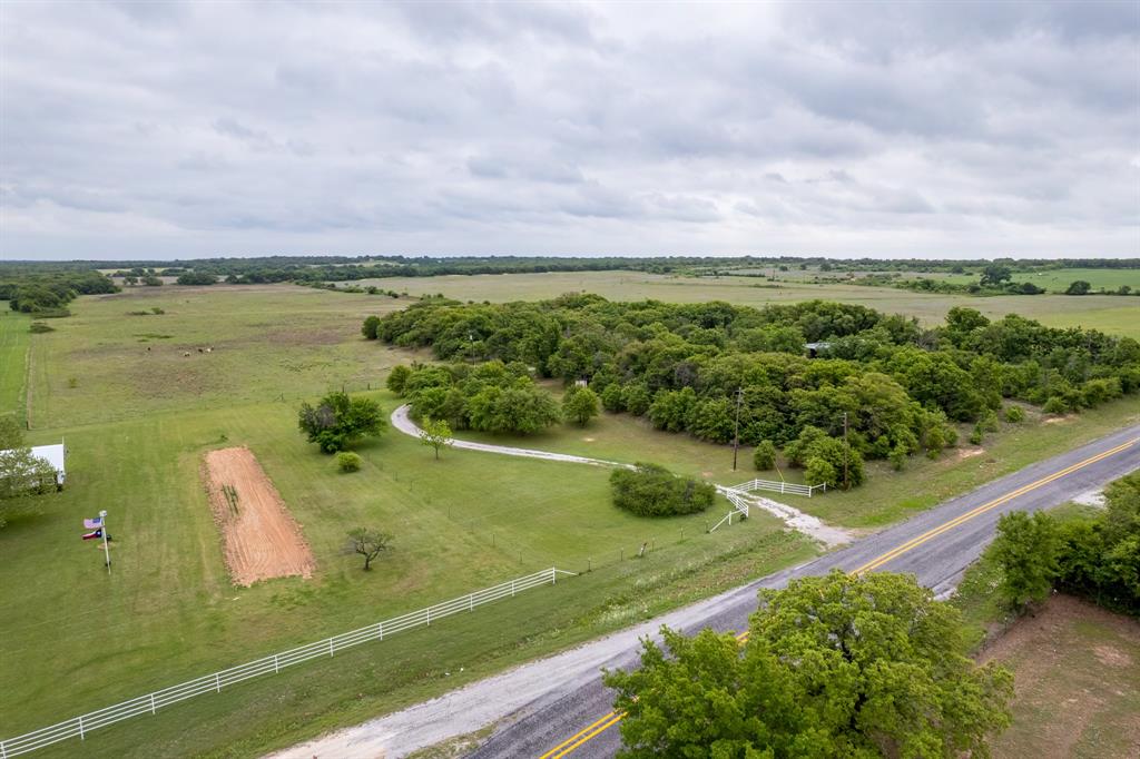 7215 Highway 569 Property Photo 7