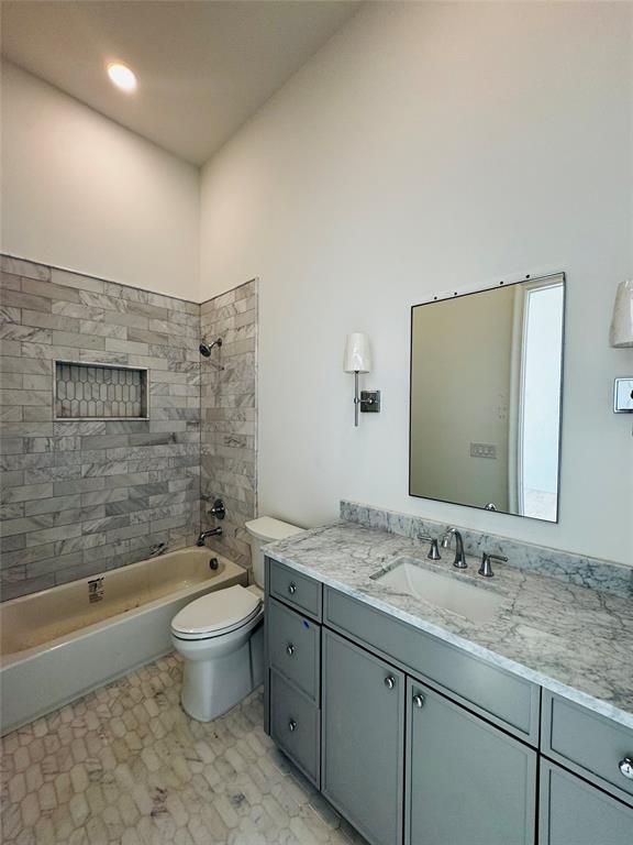 231 St Andrews Drive Property Photo 15