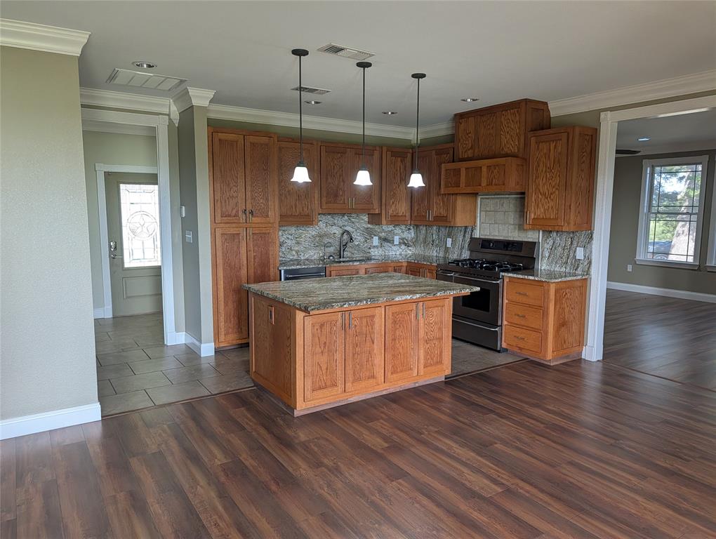 21855 S Fm 148 Property Photo 5