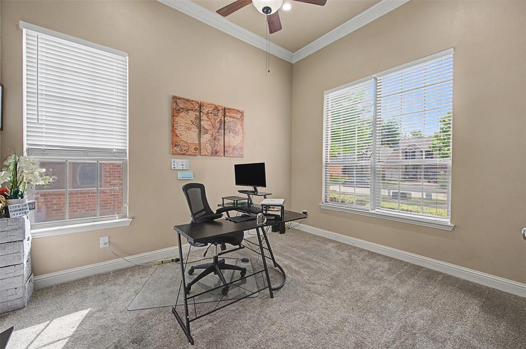 15606 Fox Meadow Lane Property Photo 3