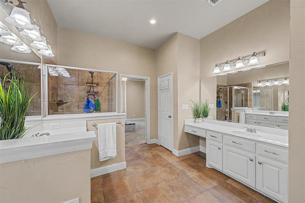 15606 Fox Meadow Lane Property Photo 15