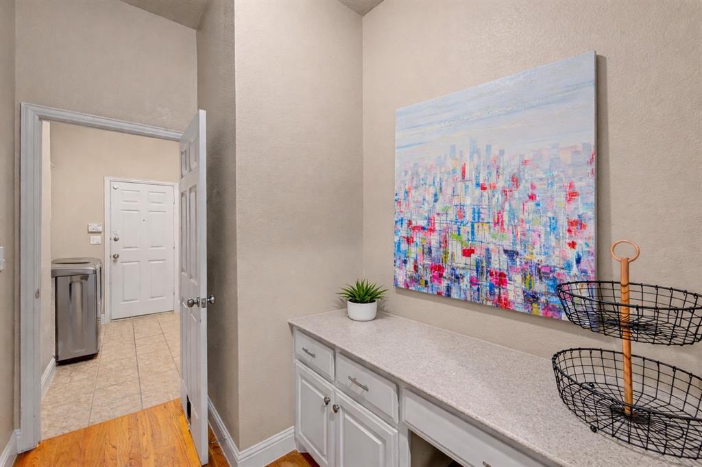15606 Fox Meadow Lane Property Photo 16