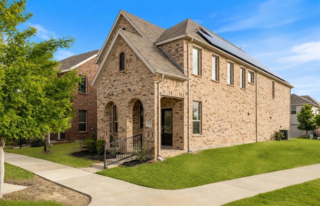 7803 Norway Mews Property Photo 2