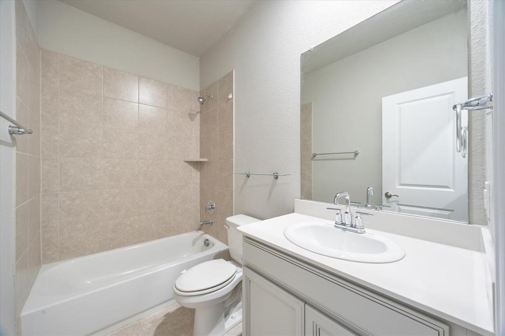 7803 Norway Mews Property Photo 17