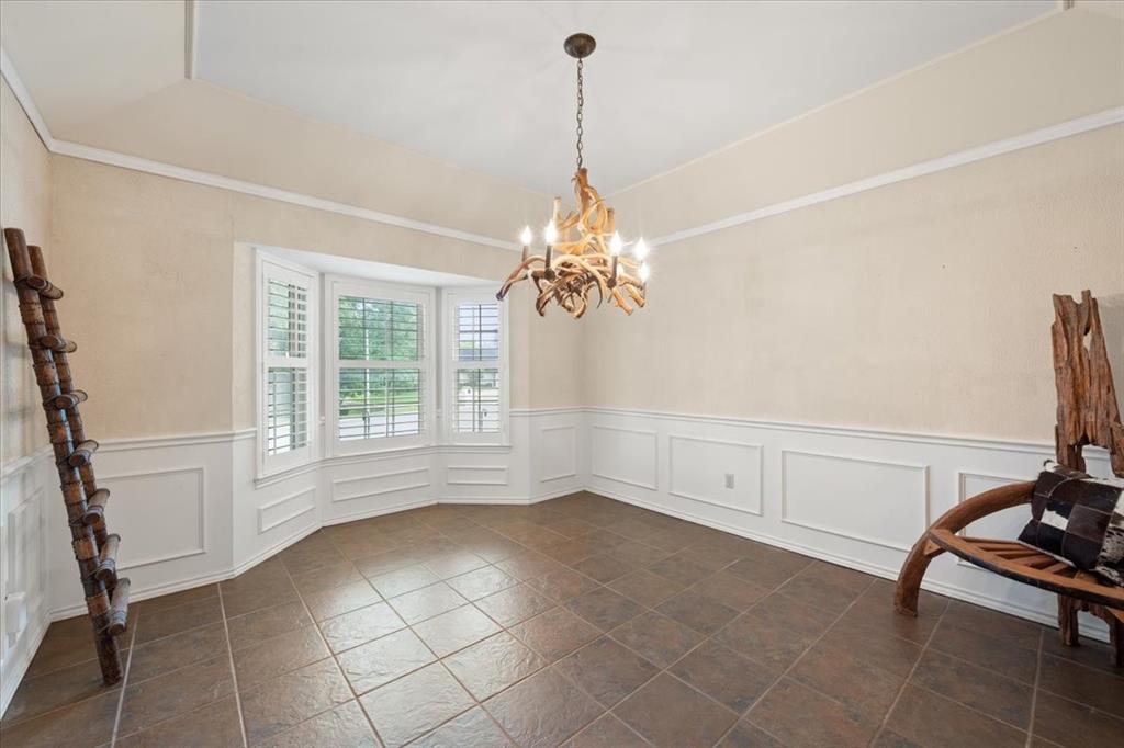 8325 Crosswind Drive Property Photo 8
