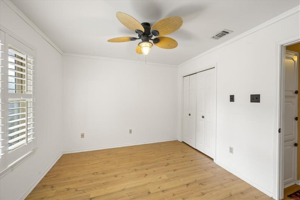 8325 Crosswind Drive Property Photo 15