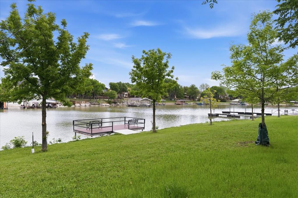 8325 Crosswind Drive Property Photo 27
