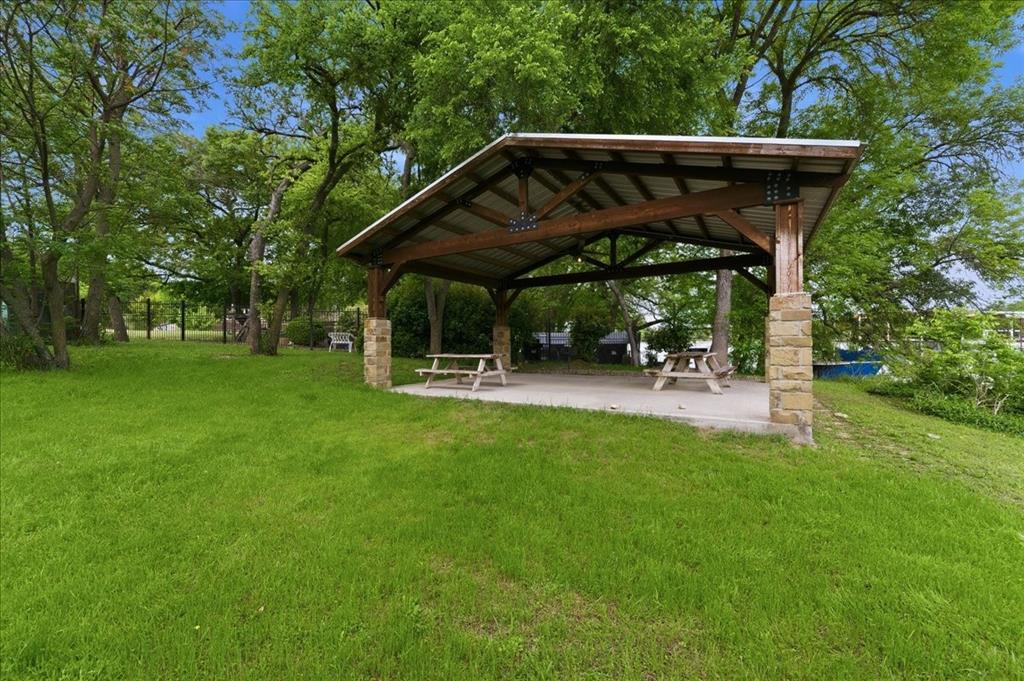 8325 Crosswind Drive Property Photo 28