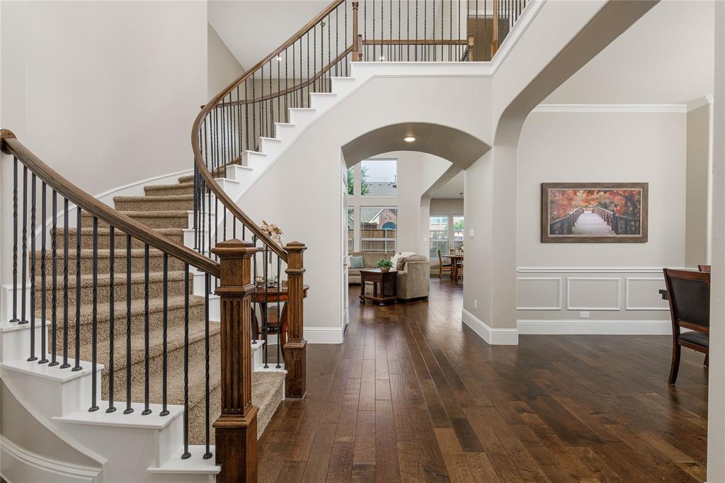 13888 Eleanor Avenue Property Photo 3