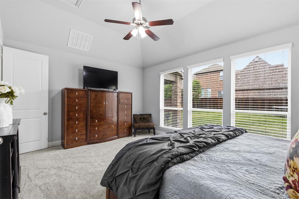 1319 Bridgewater Boulevard Property Photo 22