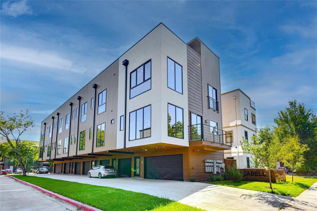 4206 Cabell Drive