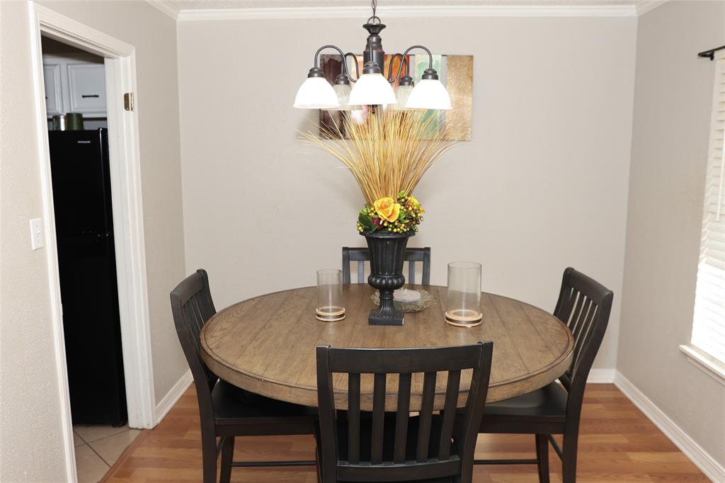 9421 Leaside Way Property Photo 15