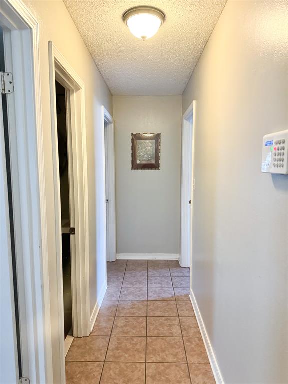 9421 Leaside Way Property Photo 17