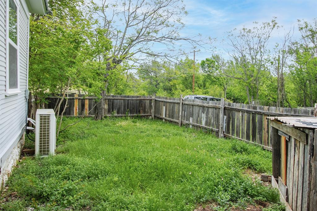 607 W 6th Street Property Photo 30