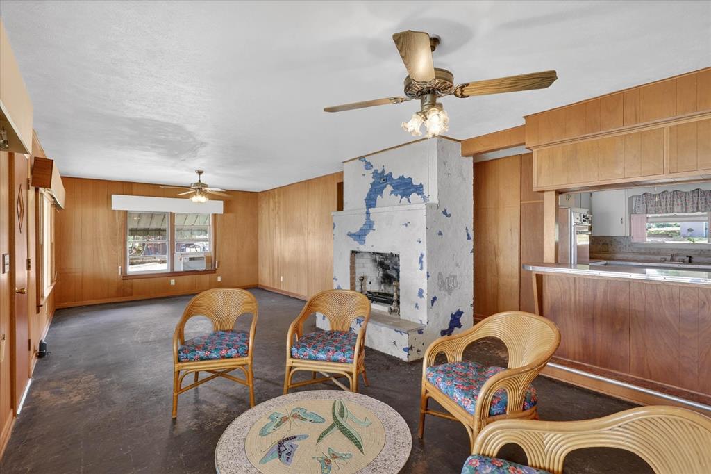 11740 East Court Property Photo 9
