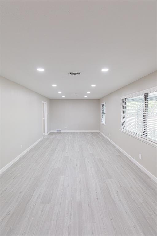 2709 Fairfax Drive Property Photo 5