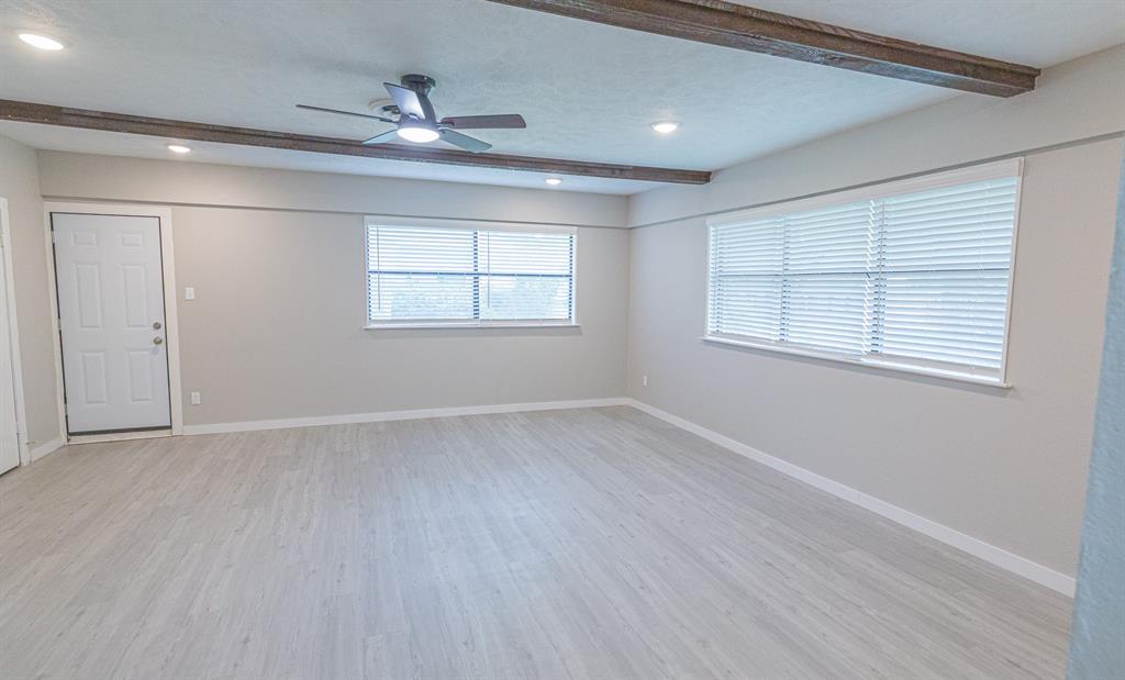 2709 Fairfax Drive Property Photo 12