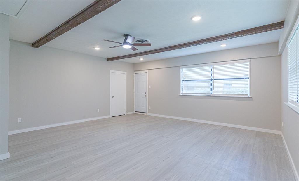 2709 Fairfax Drive Property Photo 13