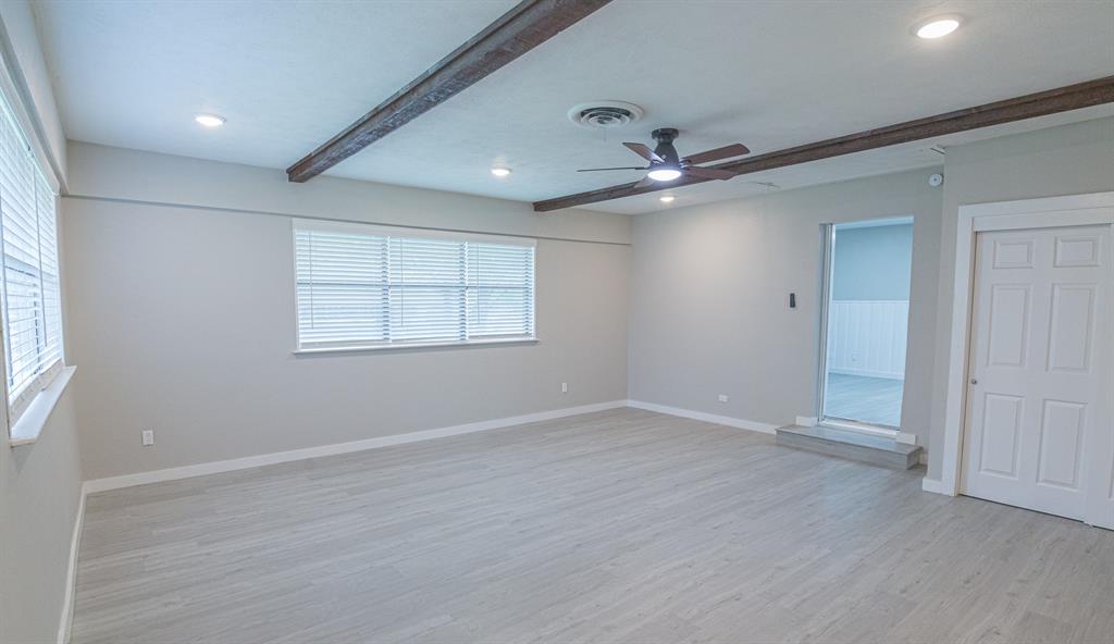2709 Fairfax Drive Property Photo 14