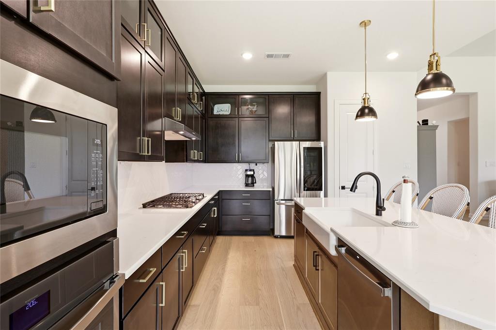 1721 Salvatore Lane Property Photo 4