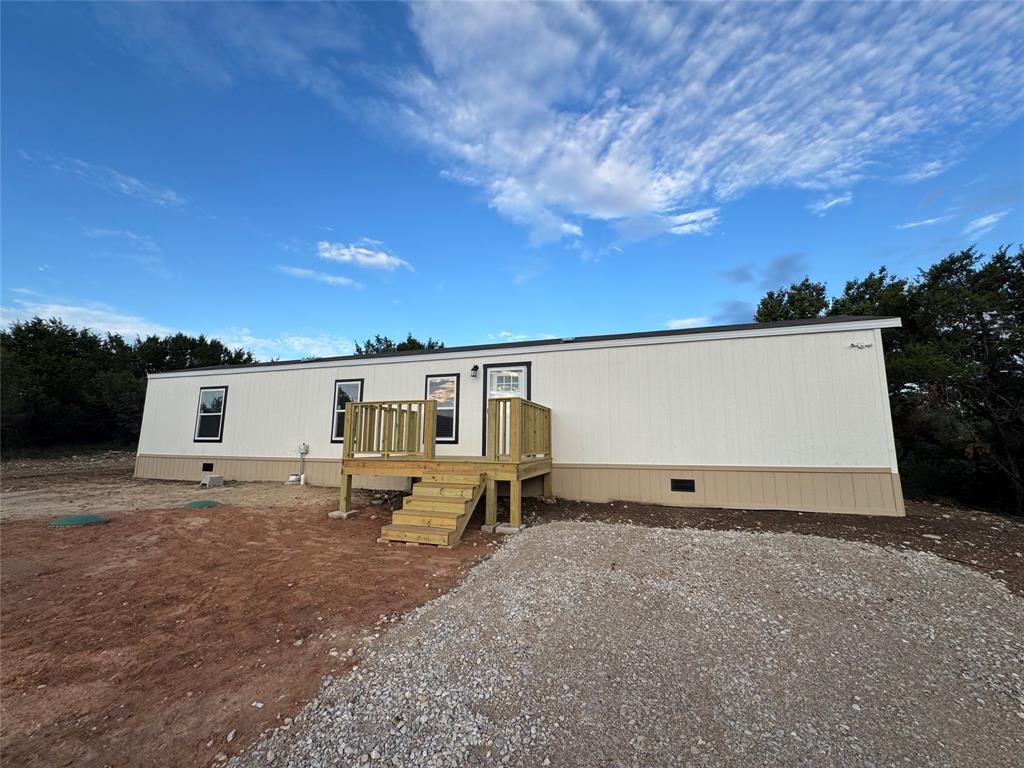 2225 WOODVIEW Trail Property Photo 1
