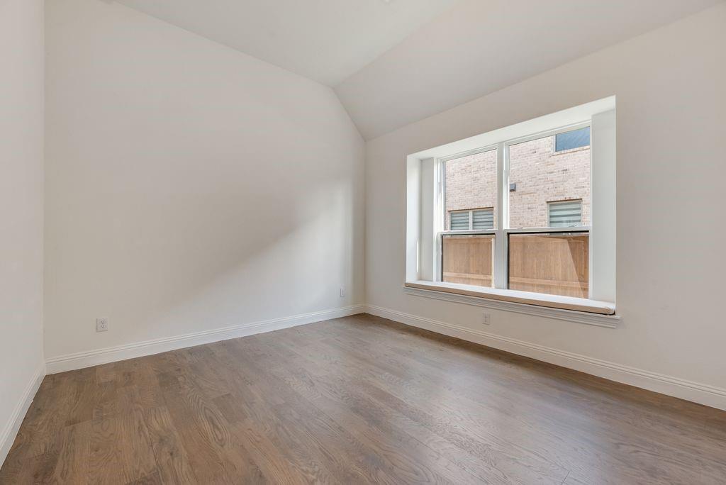 3501 Truro Street Property Photo 25