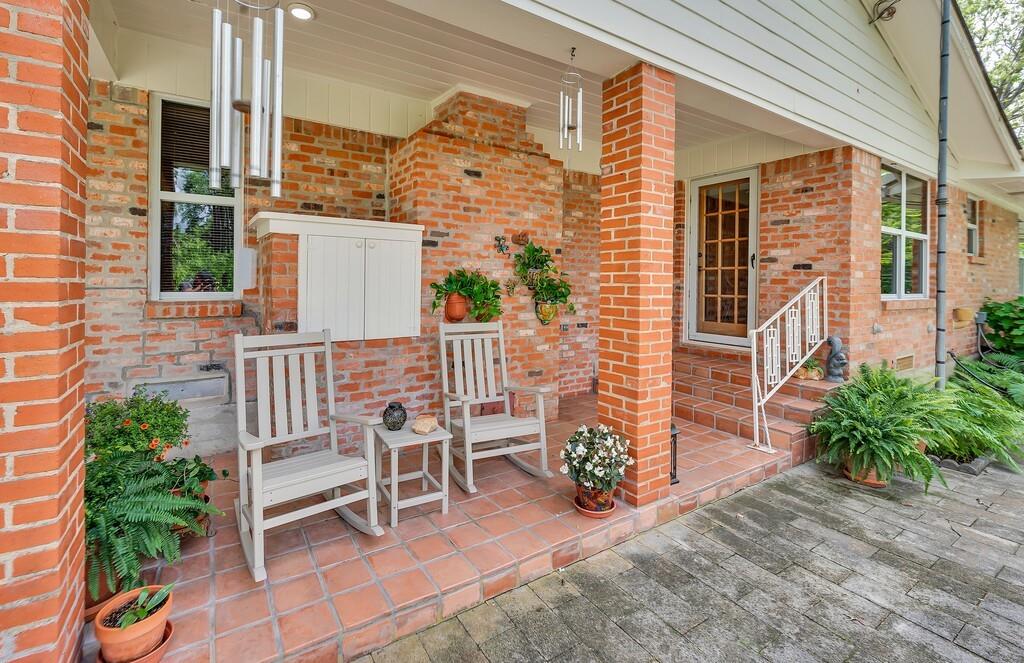 209 County Road 1764 Property Photo 16