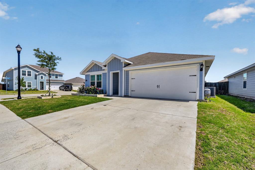 6409 Waterfall Lane Property Photo 3