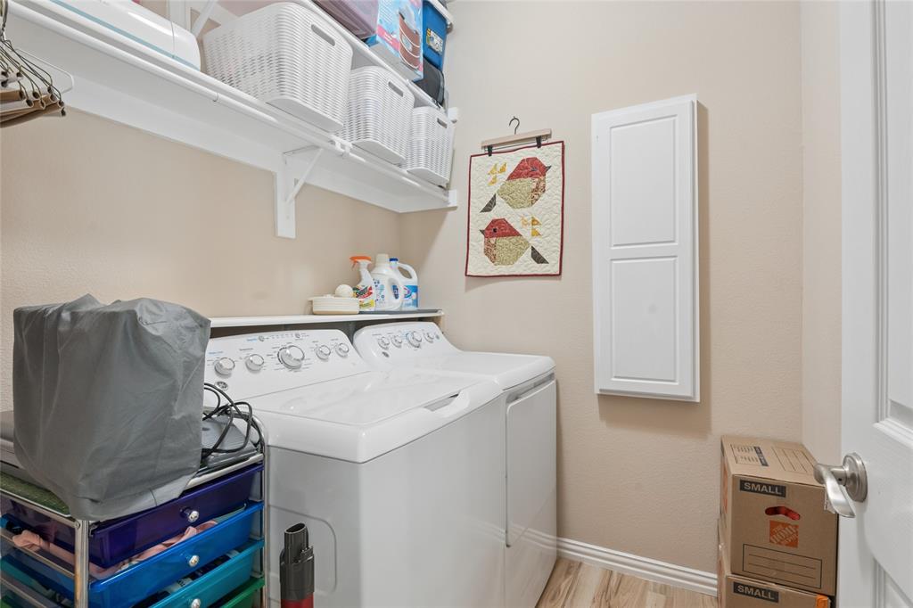 6204 Crescent Street Property Photo 19
