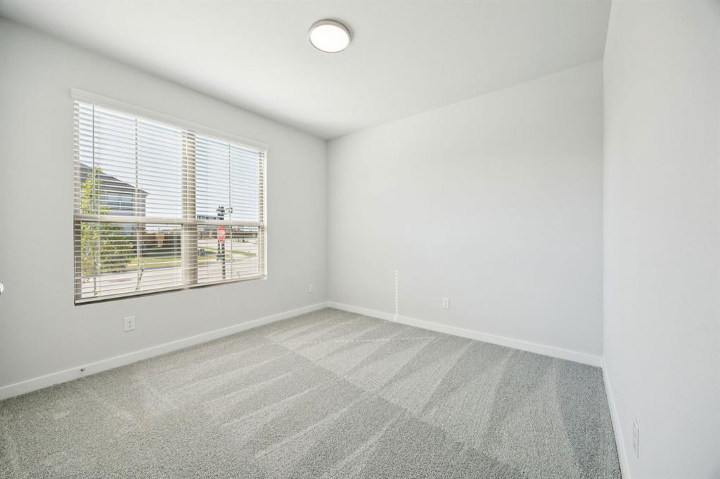 3914 Somerville Drive Property Photo 23