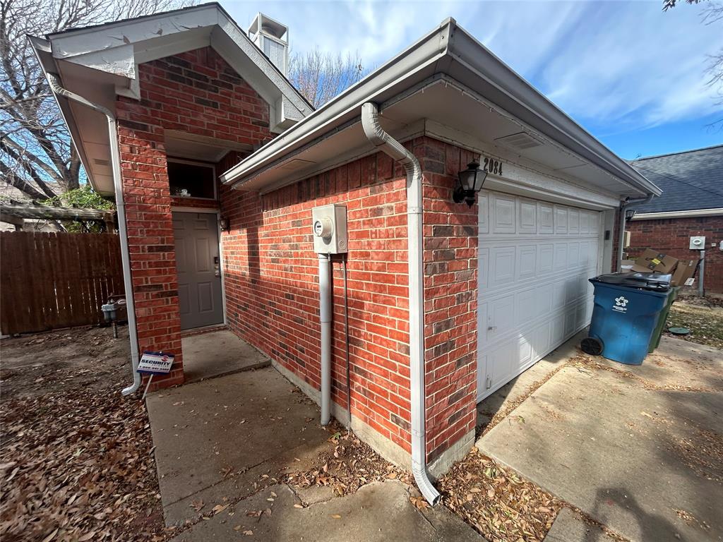 2084 Stillwater Place Property Photo 4
