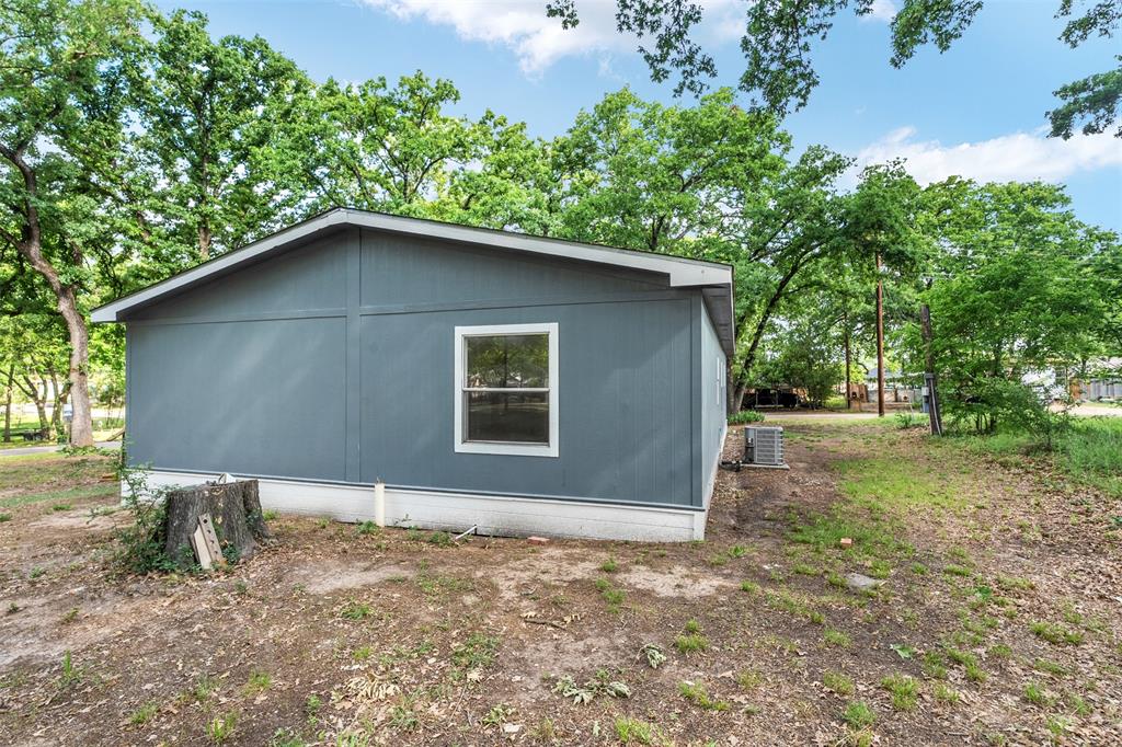 102 Lakewood Drive Property Photo 28
