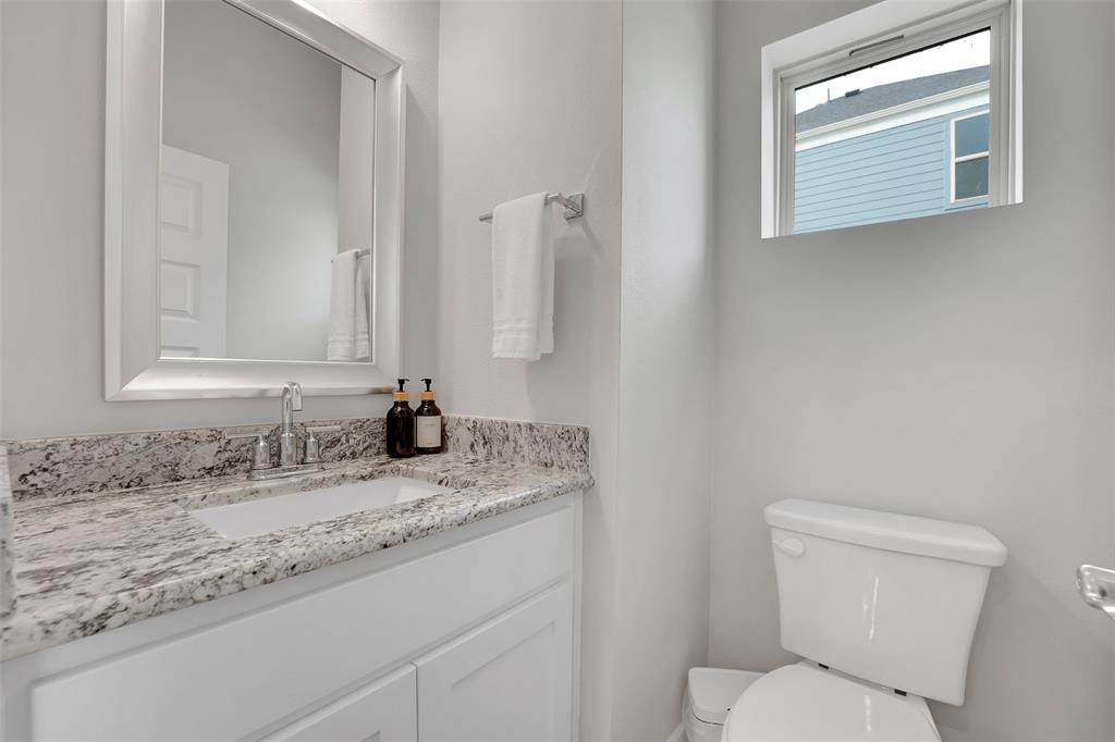 1121 Marc Place Property Photo 10
