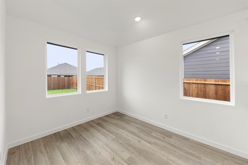 1512 Eagle Meadow Trail Property Photo 16