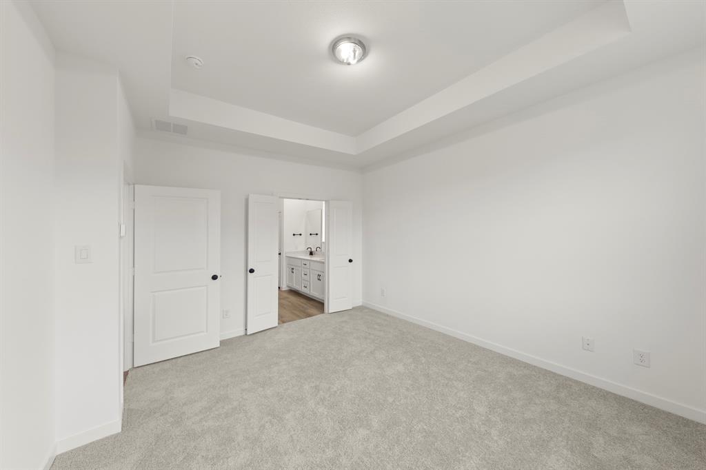 1512 Eagle Meadow Trail Property Photo 19