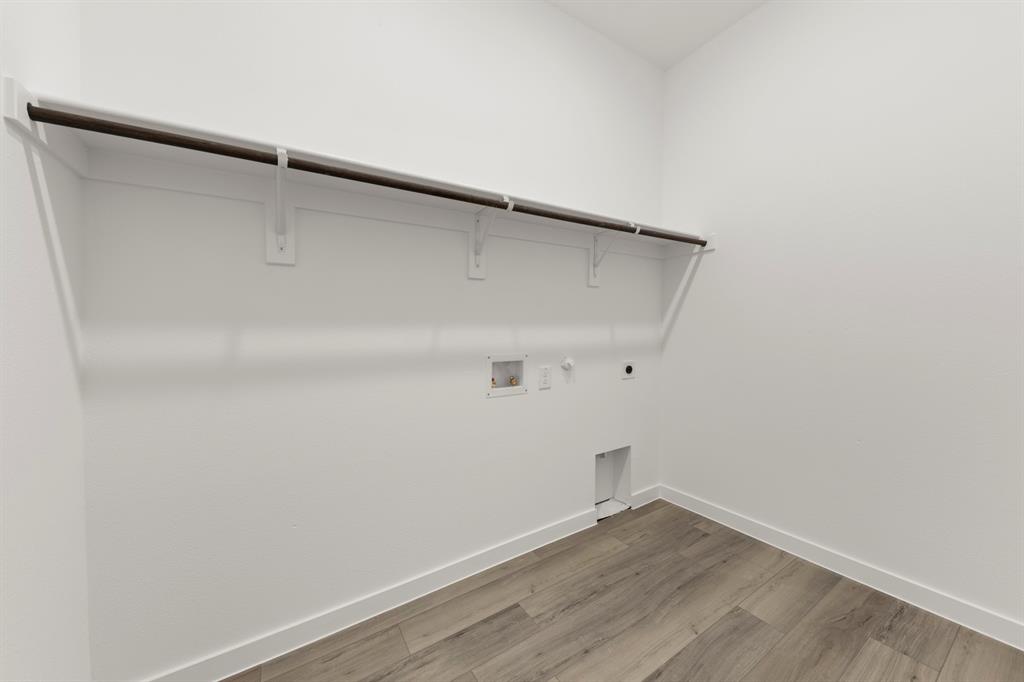 1512 Eagle Meadow Trail Property Photo 25