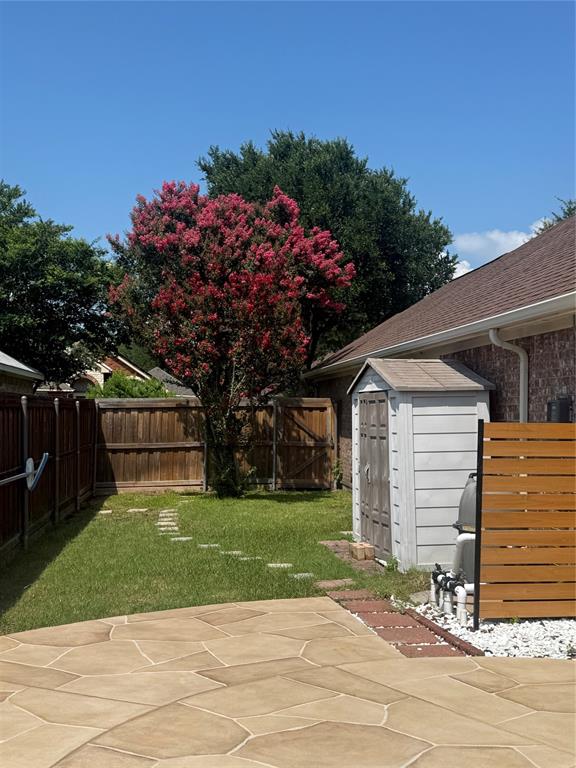 10109 Bent Tree Drive Property Photo 34