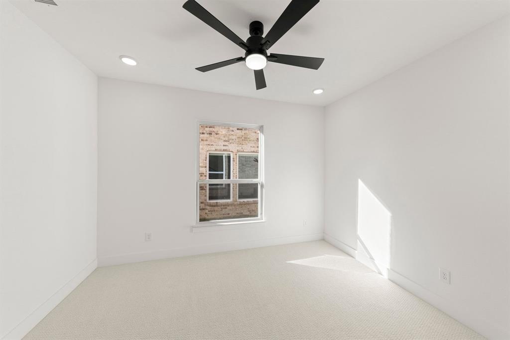 6300 Muller Creek Drive Property Photo 16