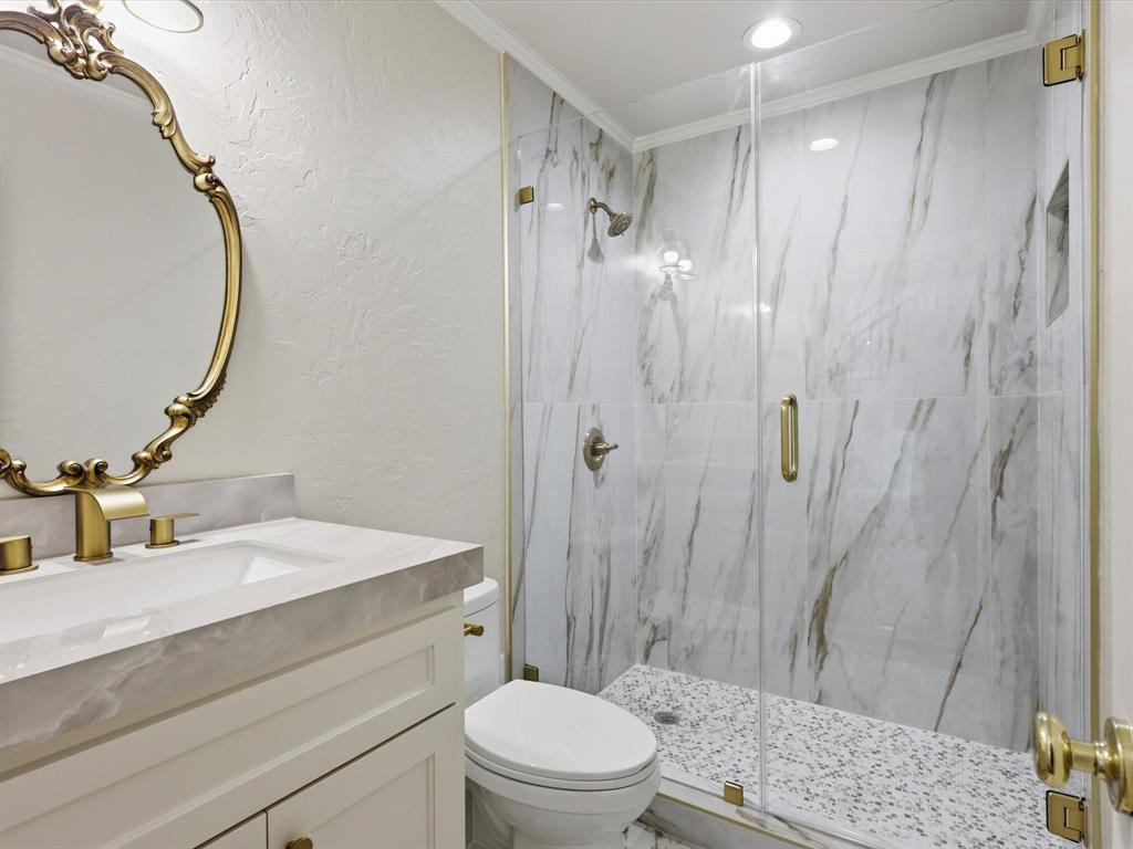 5815 Bay Club Drive Property Photo 29