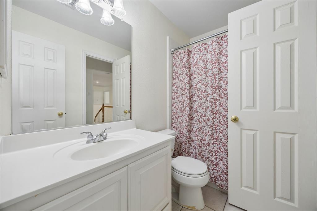 706 Furman Court Property Photo 29