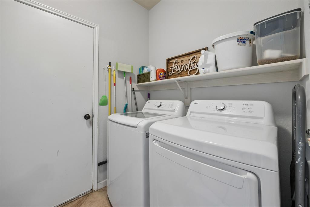 2808 Hudson Crossing Property Photo 25