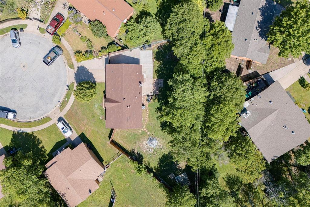 4806 Jaycrest Court Property Photo 1