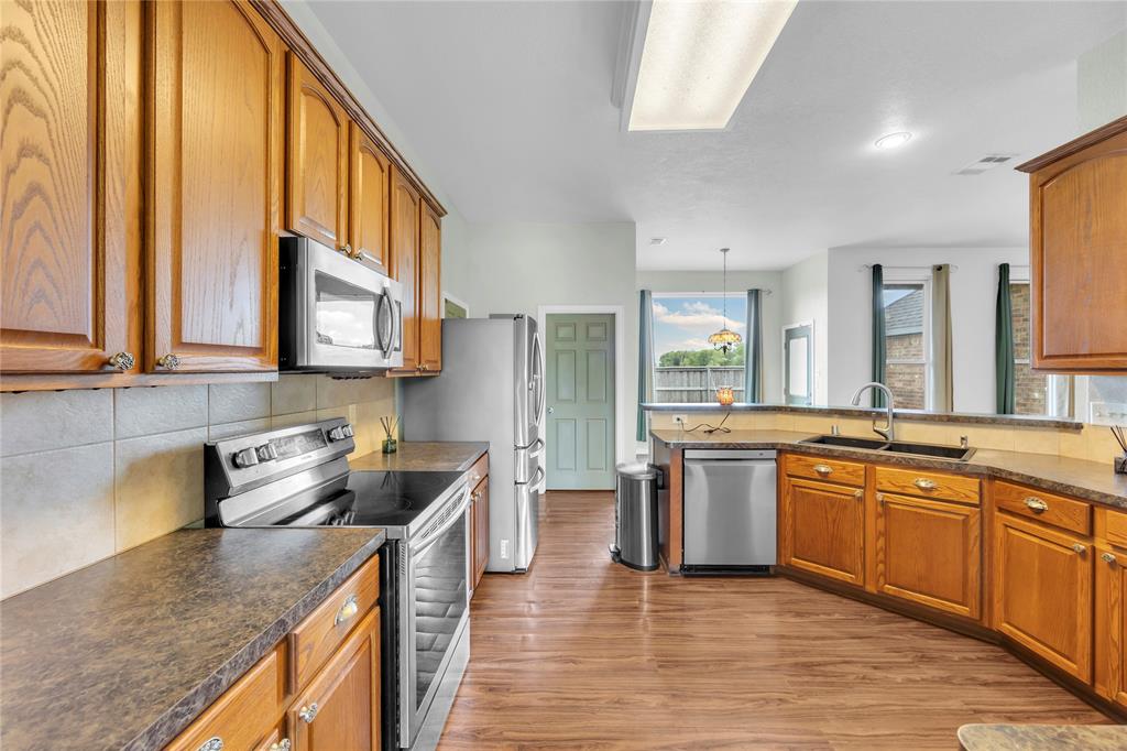 16055 Prairie Meadow Lane Property Photo 14