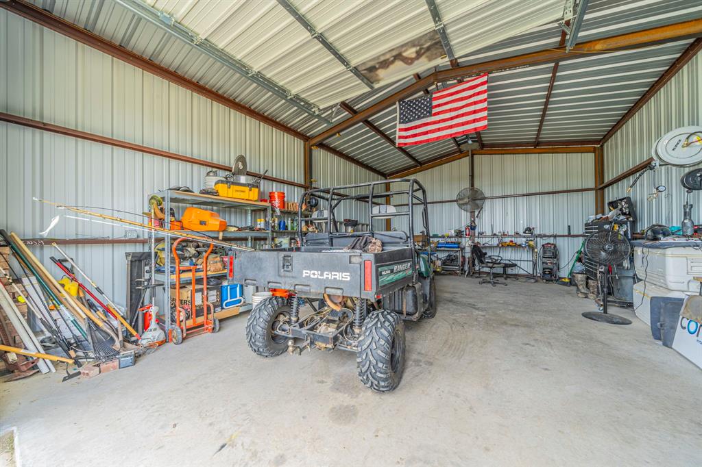 1072 Uplift Drive Property Photo 22