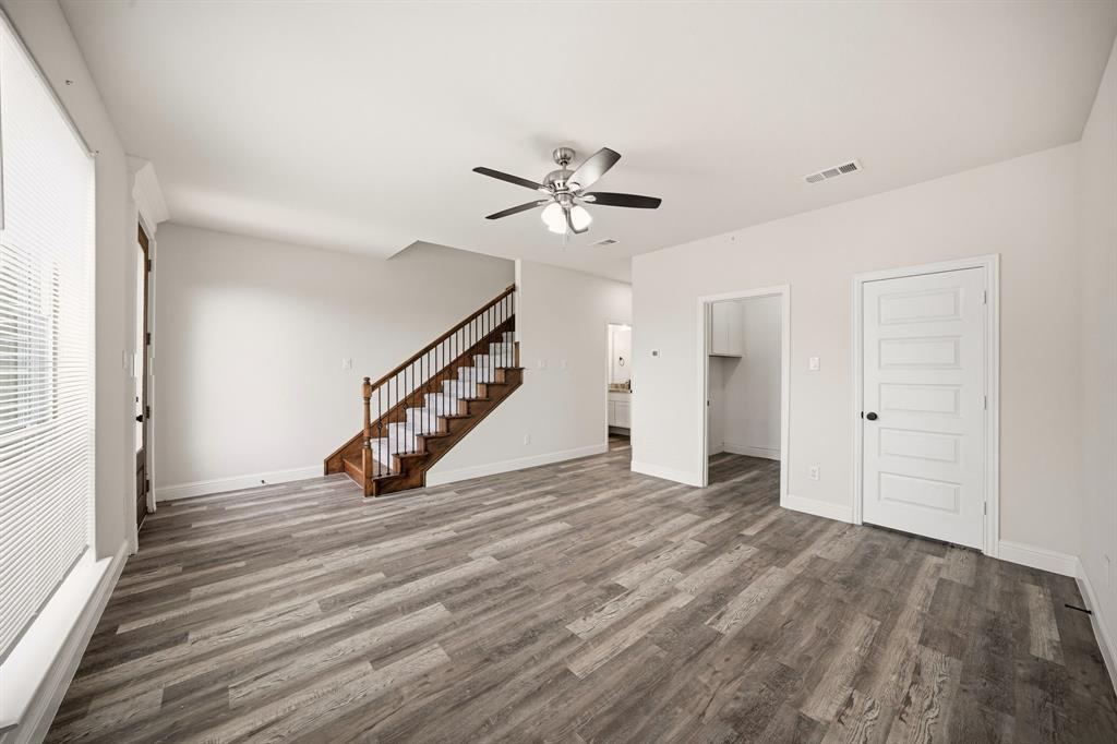 1609 Mignon Drive Property Photo 6