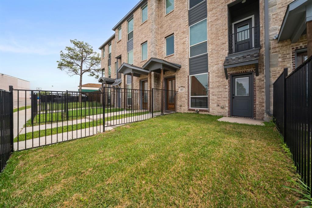 1609 Mignon Drive Property Photo 27