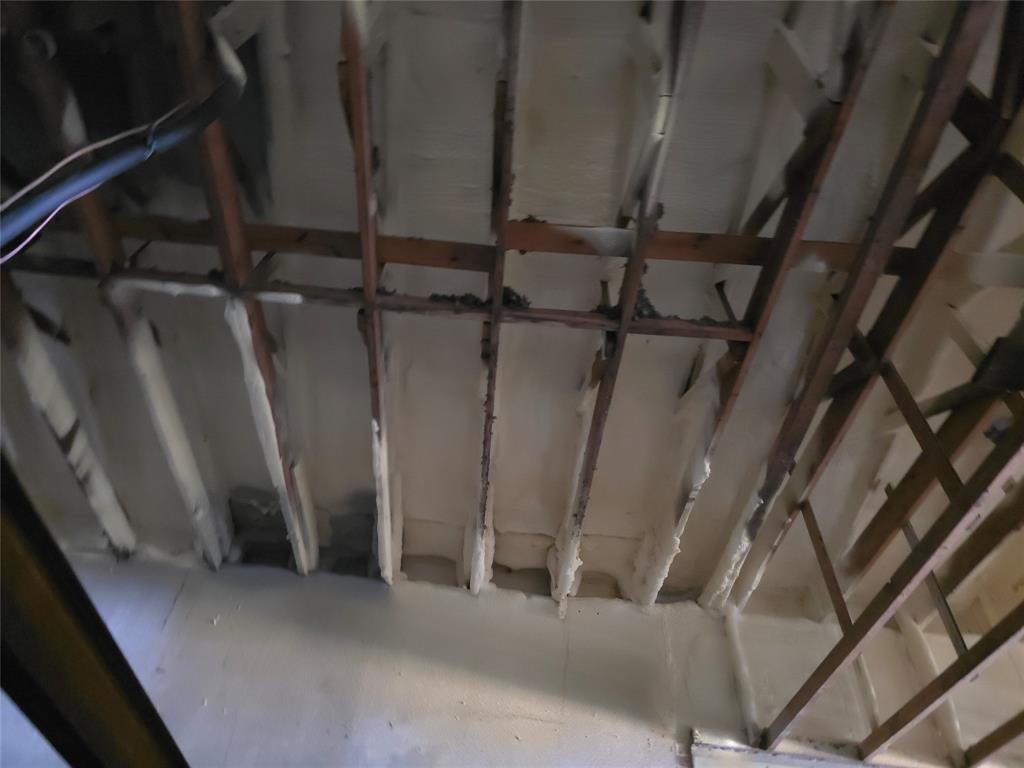 100 Webb Street Property Photo 9