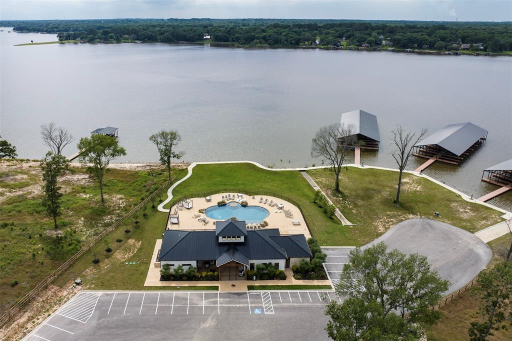 6936 Lakeshore Way Property Photo 11